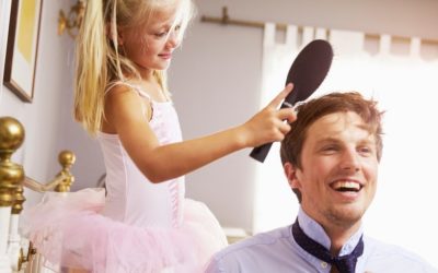 PADRES MÁS PRESENTES Y MÁS SENSIBLES EN LA CRIANZA DE LOS HIJOS.